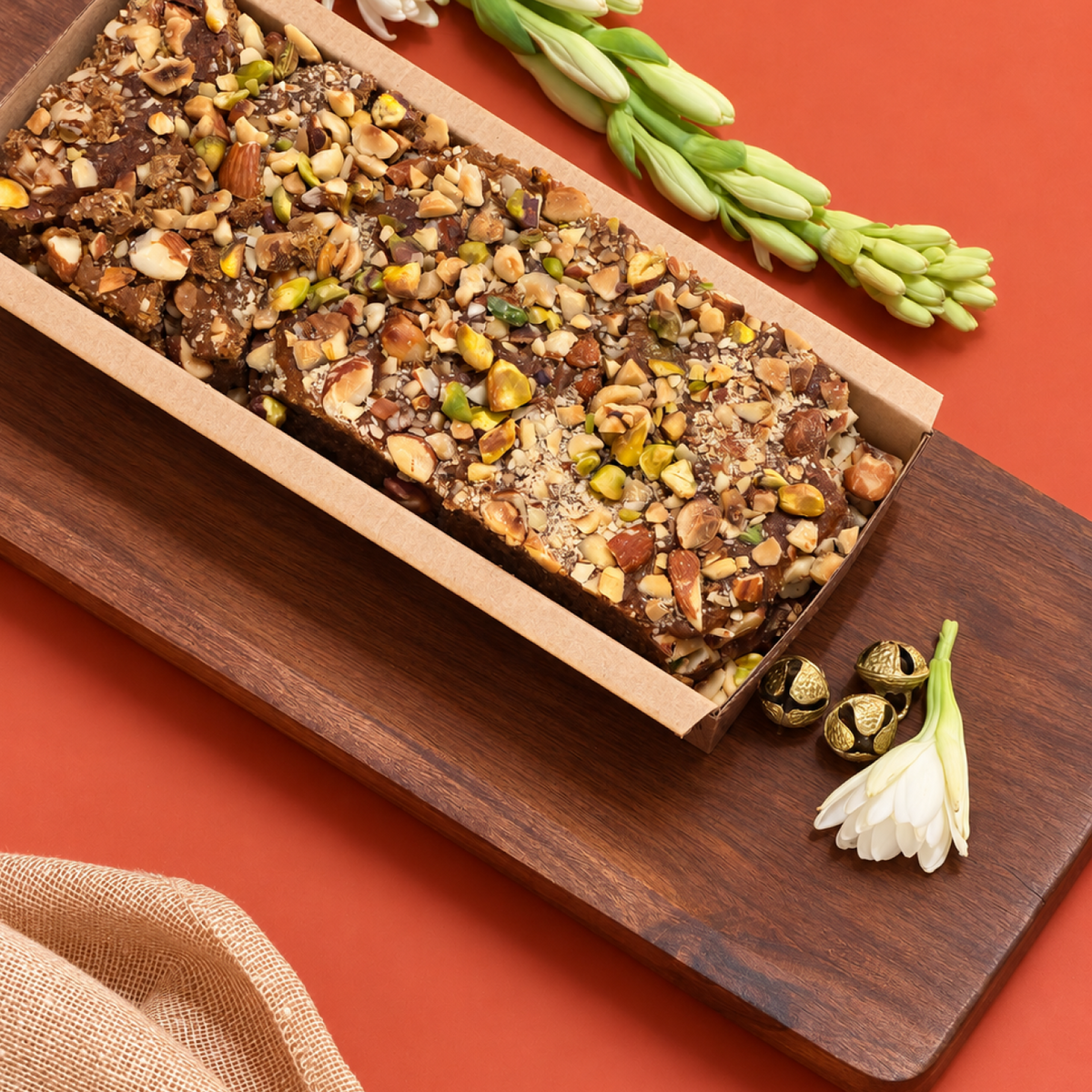 Mohini - Hamper Box